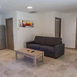A Suara * גהיסונאצ'יה